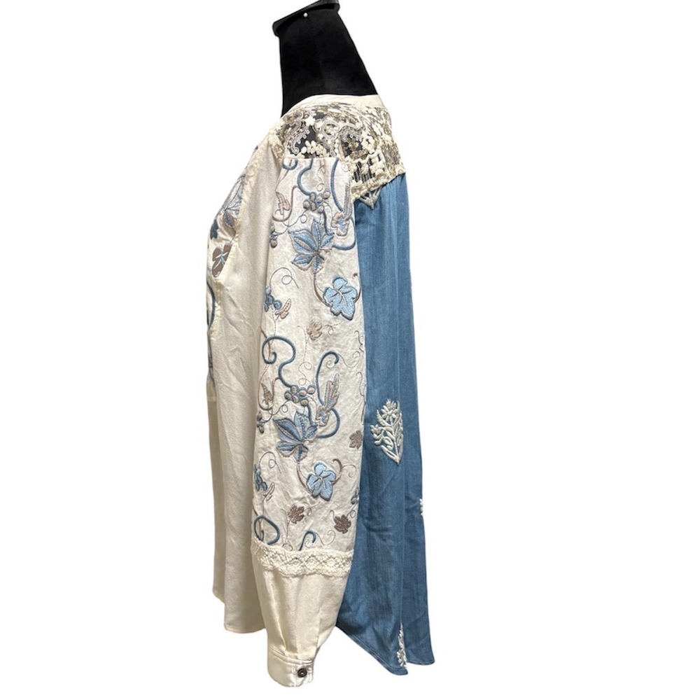 John Mark Embroidered Tunic Blouse Womens XL Cream Gold Blue Mixed Media  EUC - Picture 3 of 9